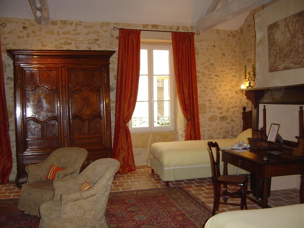 Standard Double Room - Photo 2