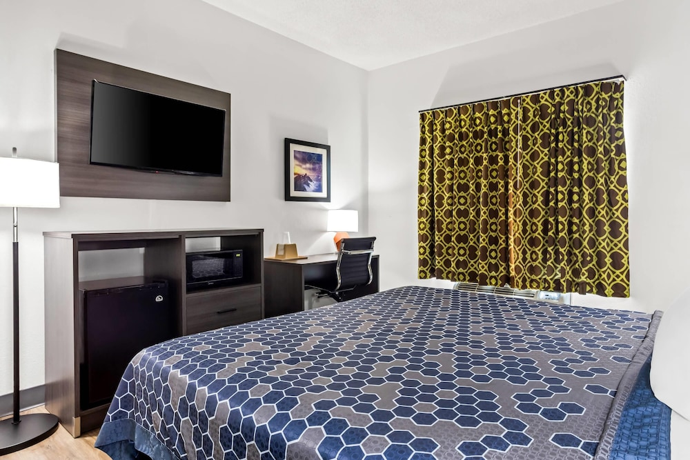 Room, 1 King Bed, Accessible, Non Smoking