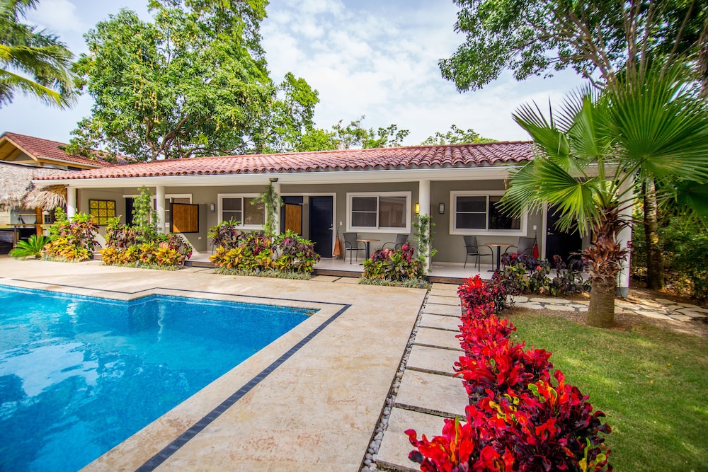 Elite Room, Patio, Ground Floor