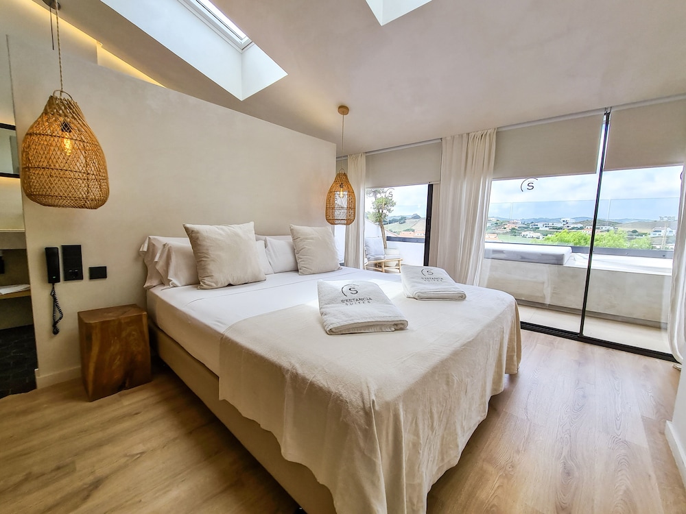 Premium Double Room photo 2