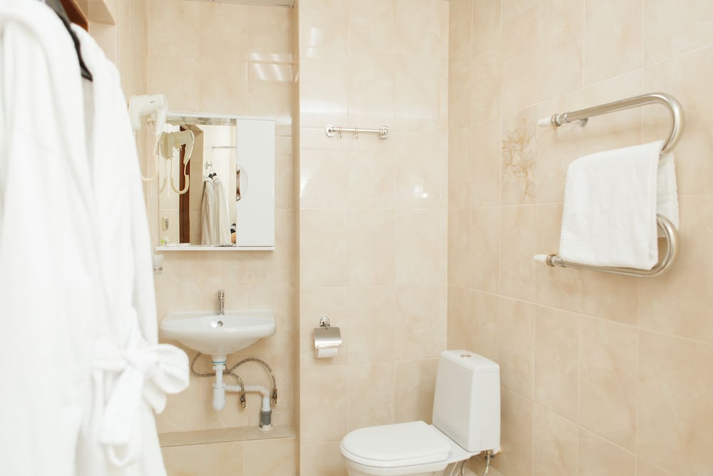 Standard Double or Twin Room, Lake View photo 3