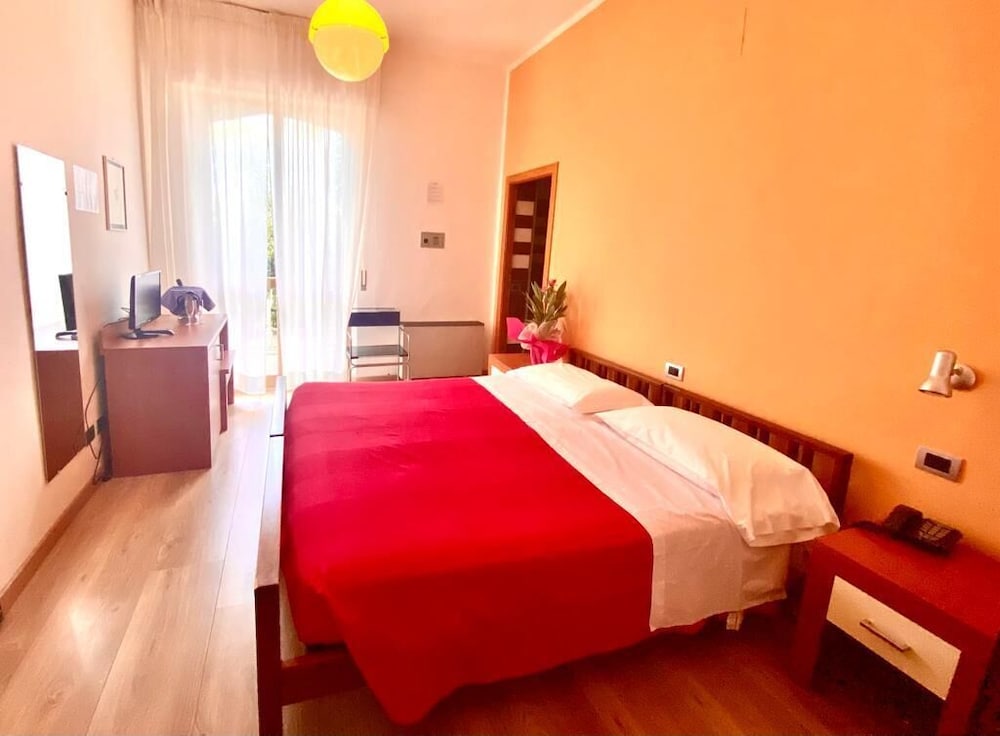 Double or Twin Room photo 1
