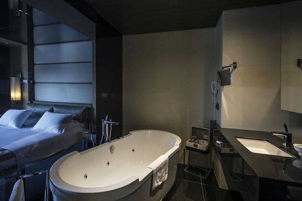 Family Suite, 2 Bedrooms, Sea View