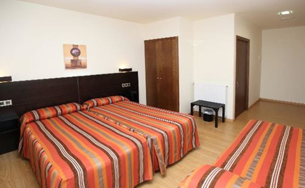 Triple Room photo 2