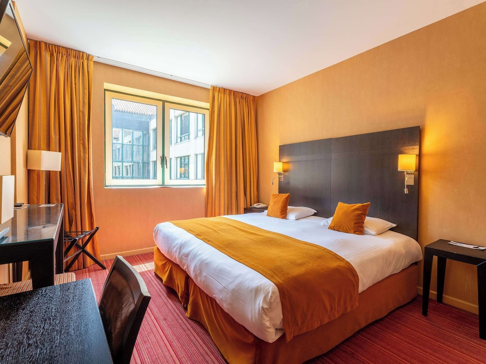 Classic Room, 1 King Bed - Photo 1