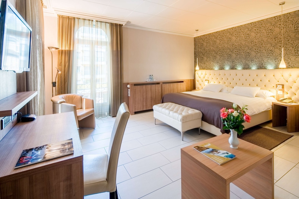 Junior Suite with Partial Lake View from the Balcony