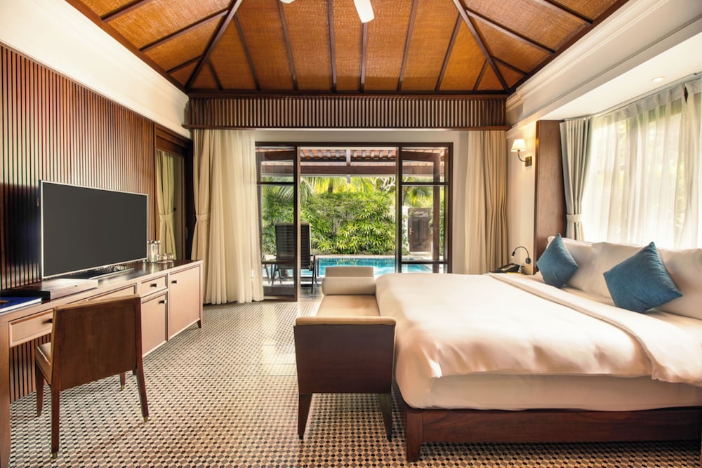 One-Bedroom Pool Villa