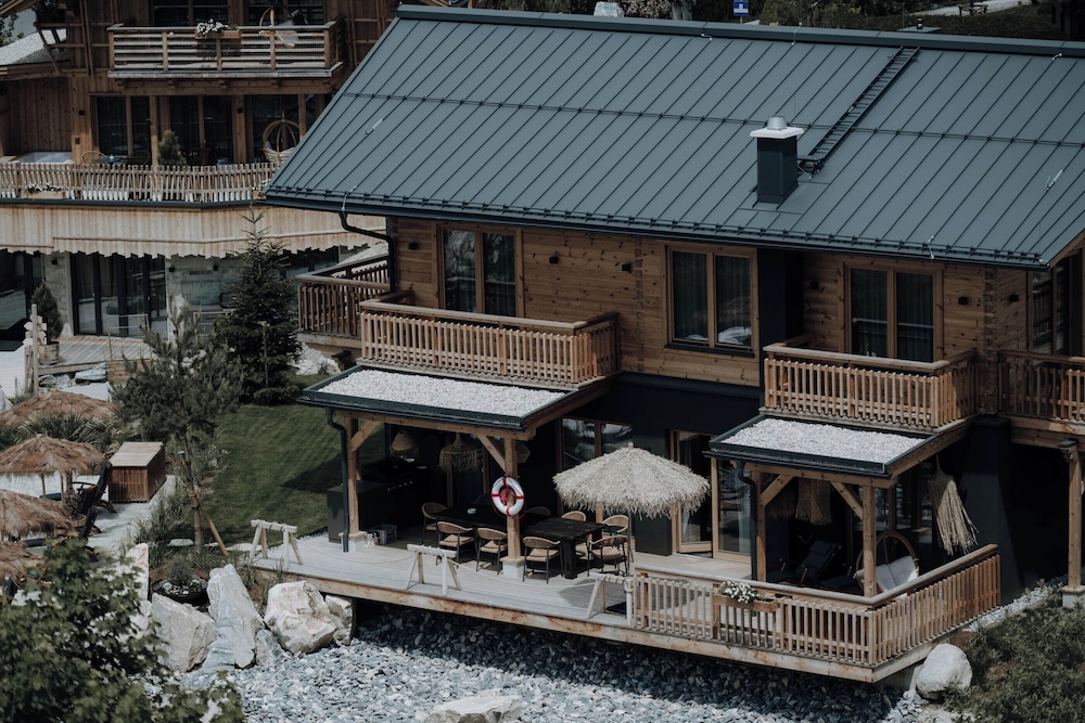 Luxury Chalet photo 1