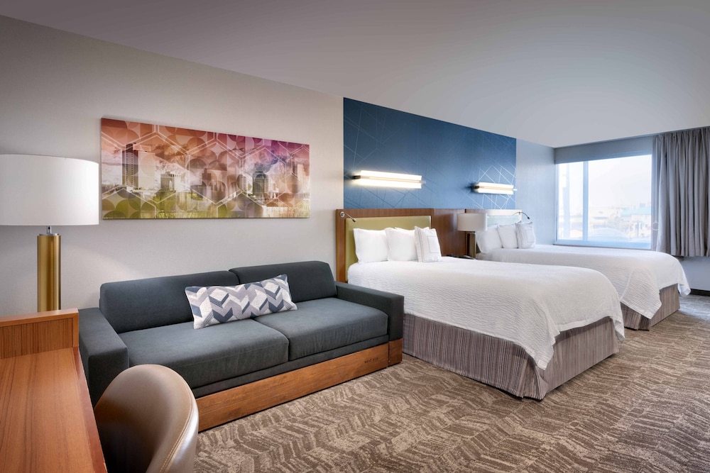 Suite, Multiple Beds