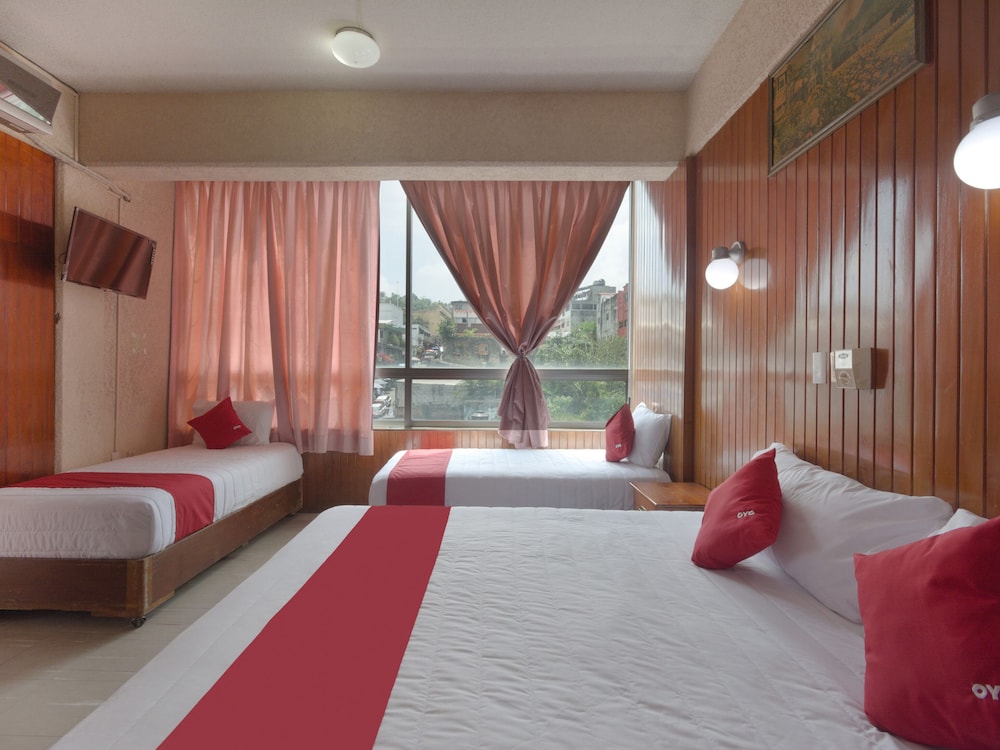 Economy Quadruple Room - Photo 1
