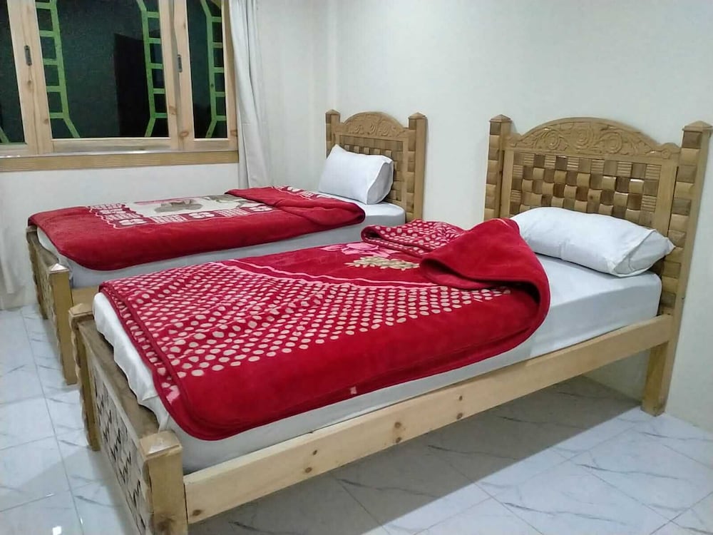 Deluxe Twin Room photo 3