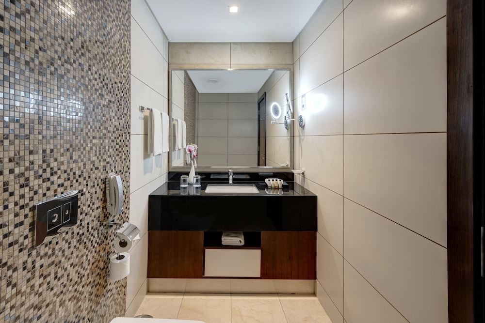 One Bedroom Apartment City View