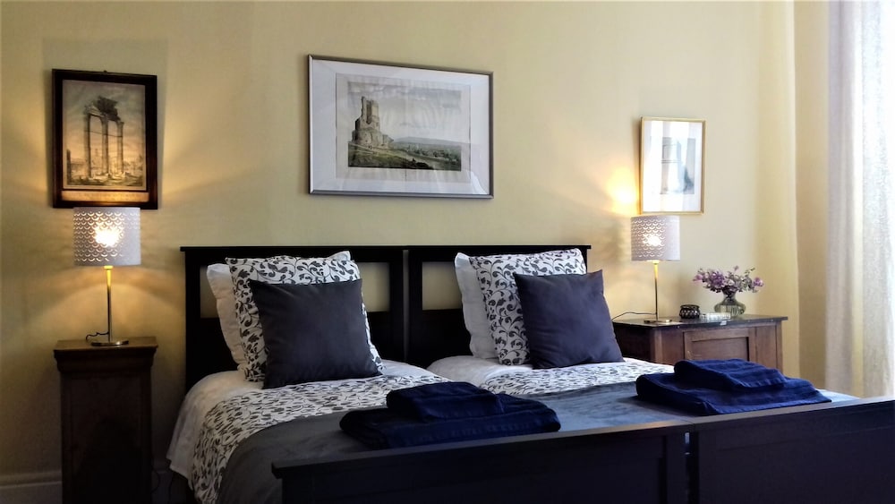 Superior Twin Room - Photo 7