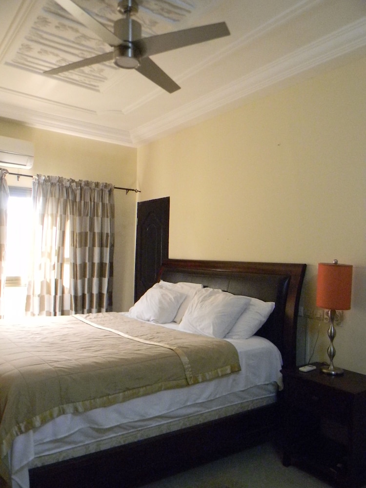 Exclusive Villa photo 1