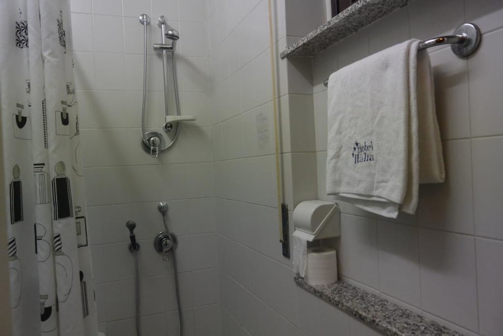 Twin Room, 2 Twin Beds - Photo 3