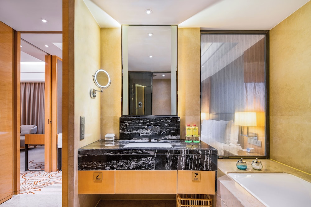 Suite, 1 Bedroom, Club Lounge Access (High Floor) - Photo 9