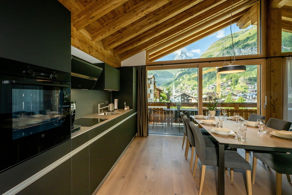 Penthouse, 3 Bedrooms, Fireplace, Mountain View, photo 6