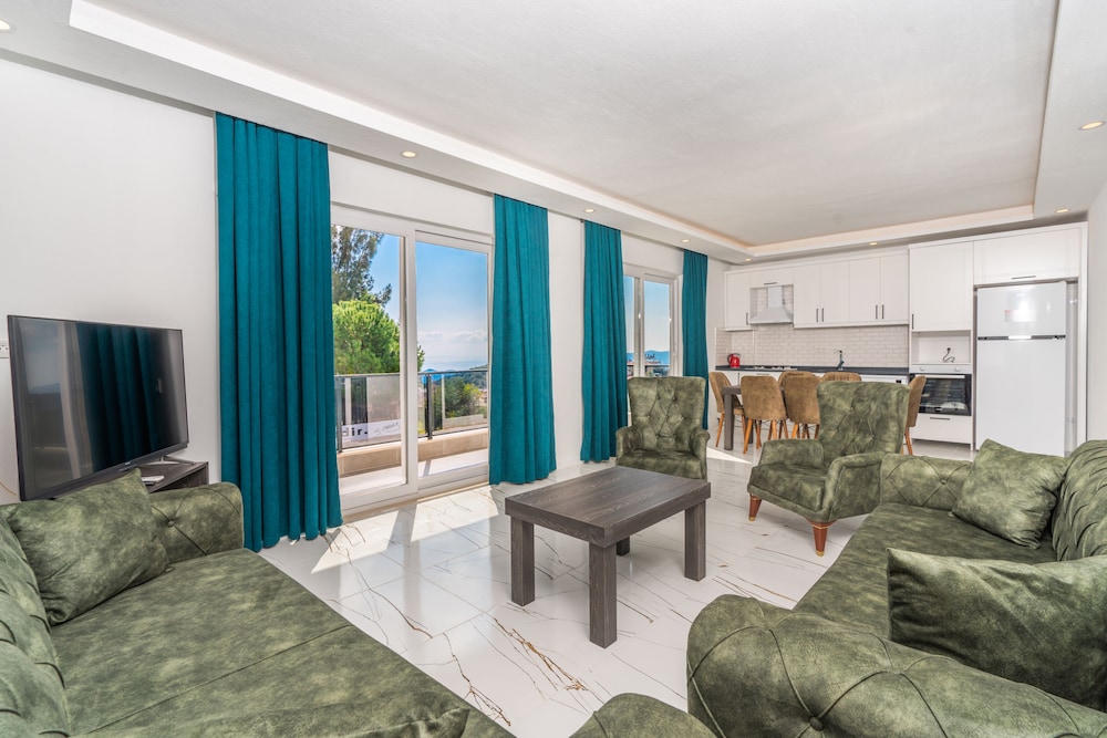 Luxury Apartment photo 1