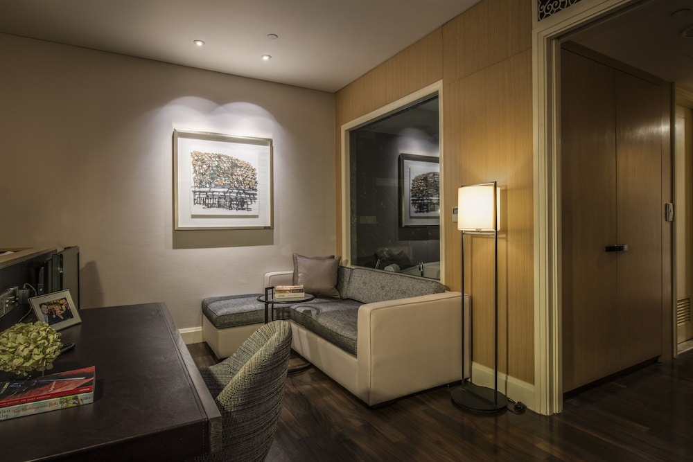 Studio Cutler Suite Studio Cutler Suite