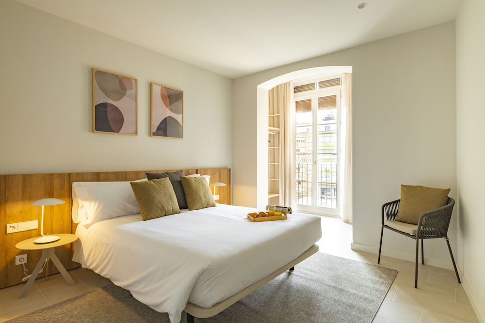 Comfort Apartment, City View