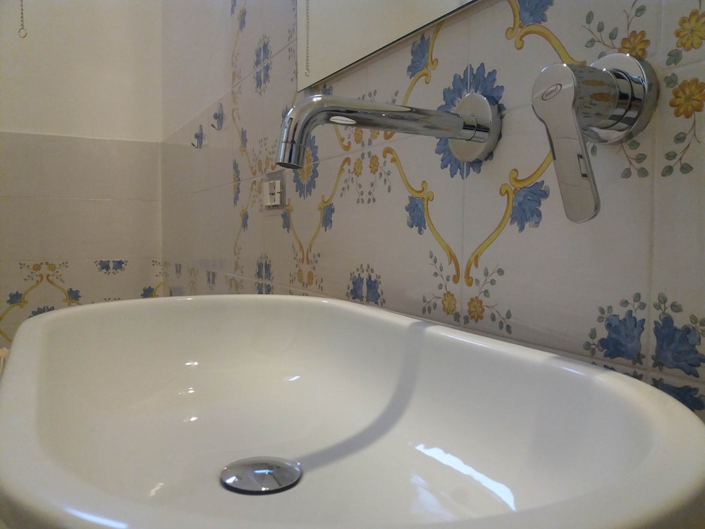 Luxury Quadruple Room, 1 Bedroom, Garden View photo 3