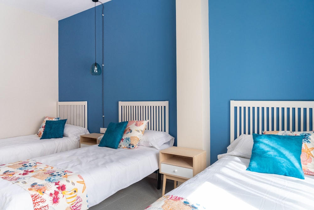 Standard Triple Room photo 3