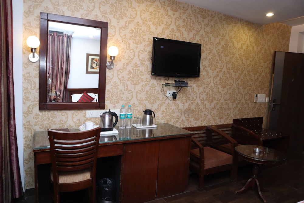 Deluxe Room - Photo 4
