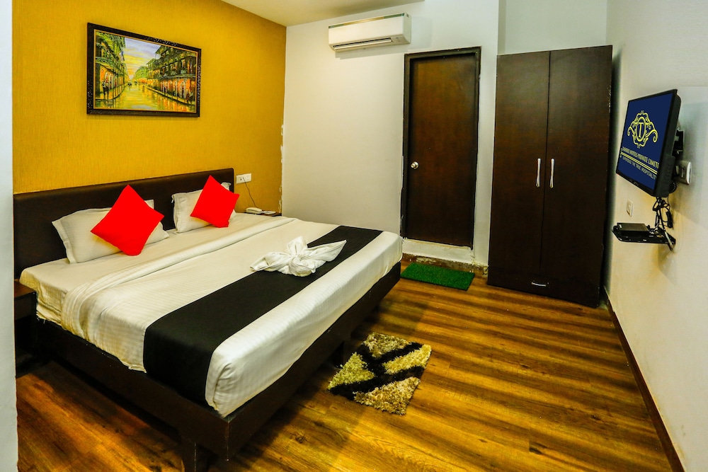Deluxe Room - Photo 2