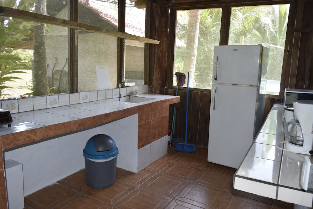 Bungalow, Multiple Beds photo 3
