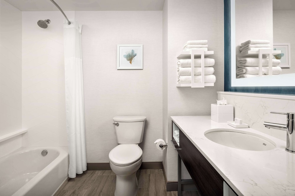 Studio Suite, 2 Queen Beds, Balcony - Photo 5