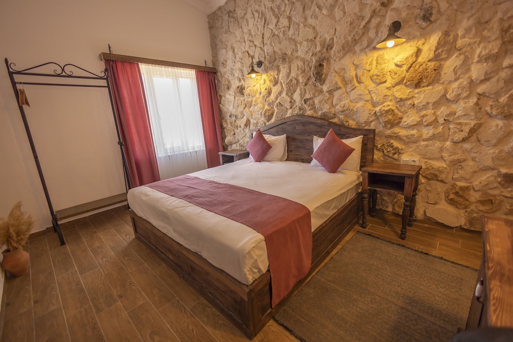 Standard Room - Photo 1