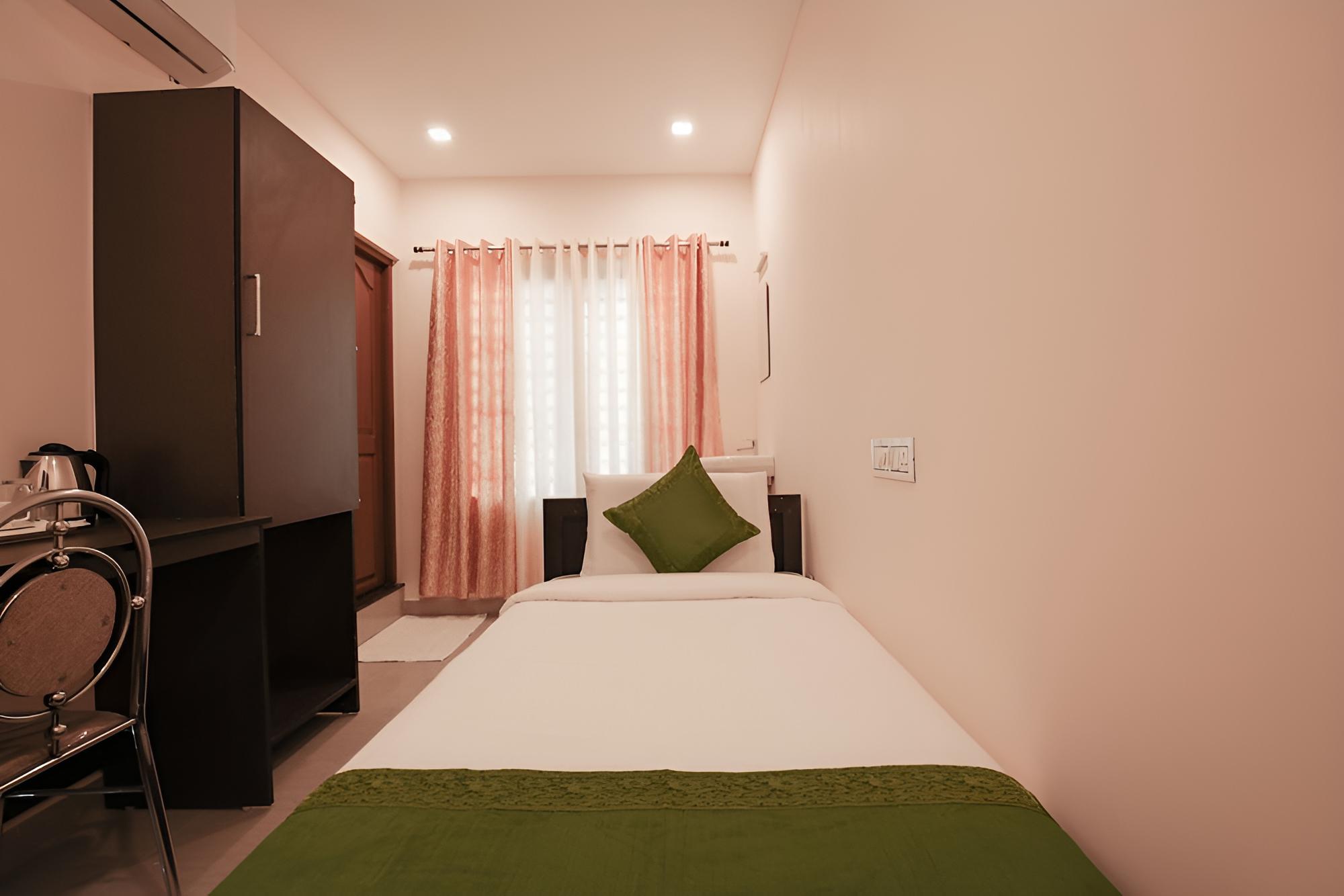 Basic Room photo 3