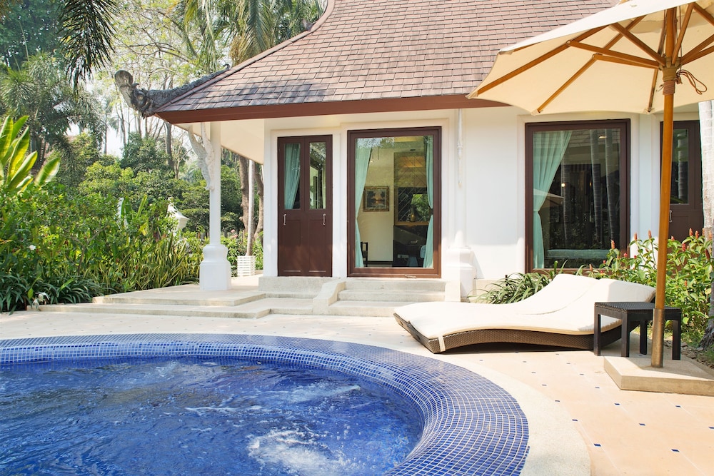 One Bedroom Pool Villa - Photo 2