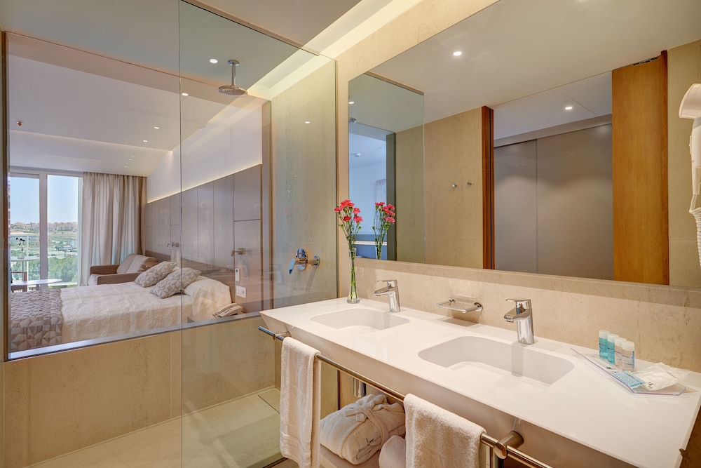 Triple Room, Balcony, Sea View