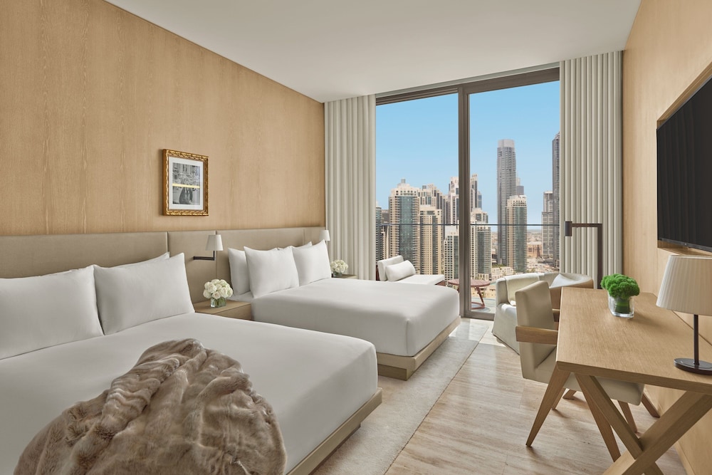 Deluxe Room, 2 Queen Beds, Balcony - Photo 6