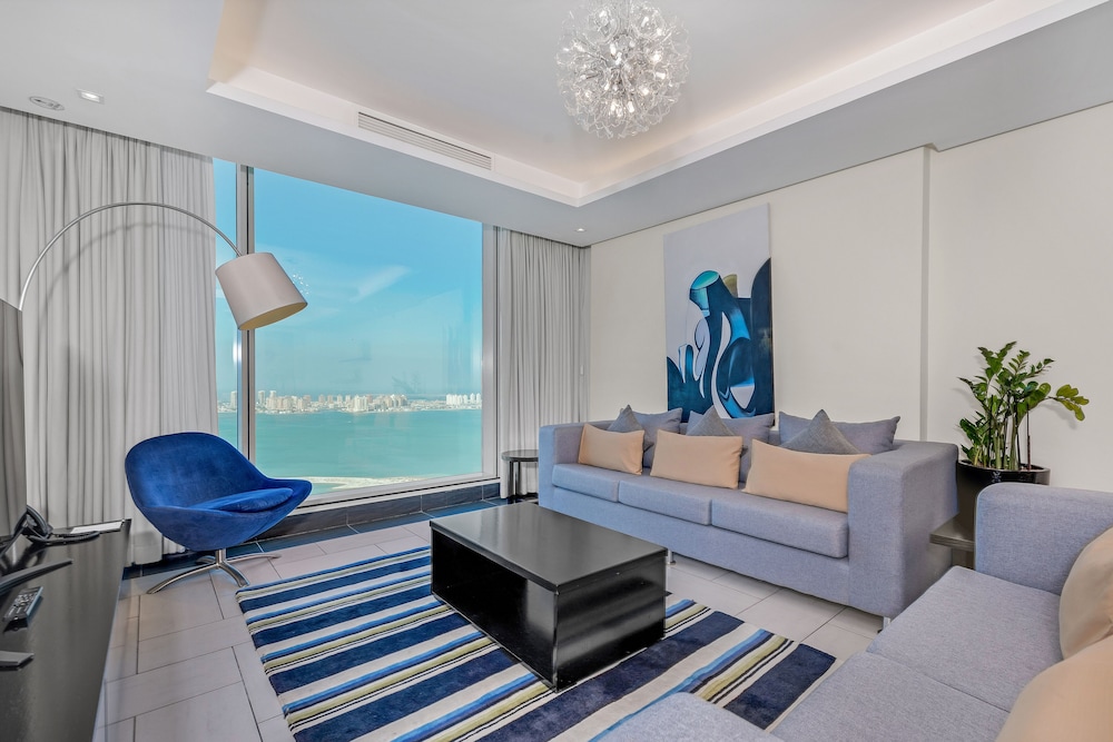Suite (Premier Two Bedroom) photo 2