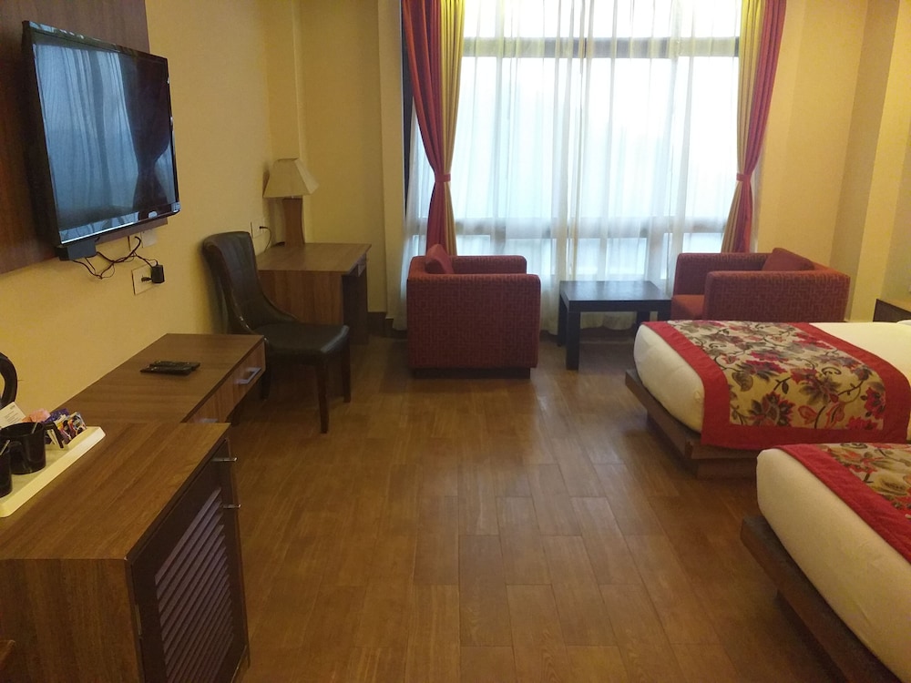 Deluxe Twin Room photo 2