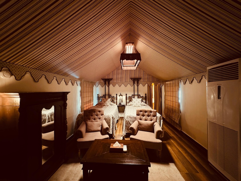 Vintage Pool Side Tent photo 2