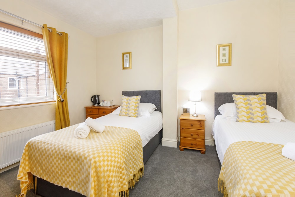Twin Room (Room7) photo 2