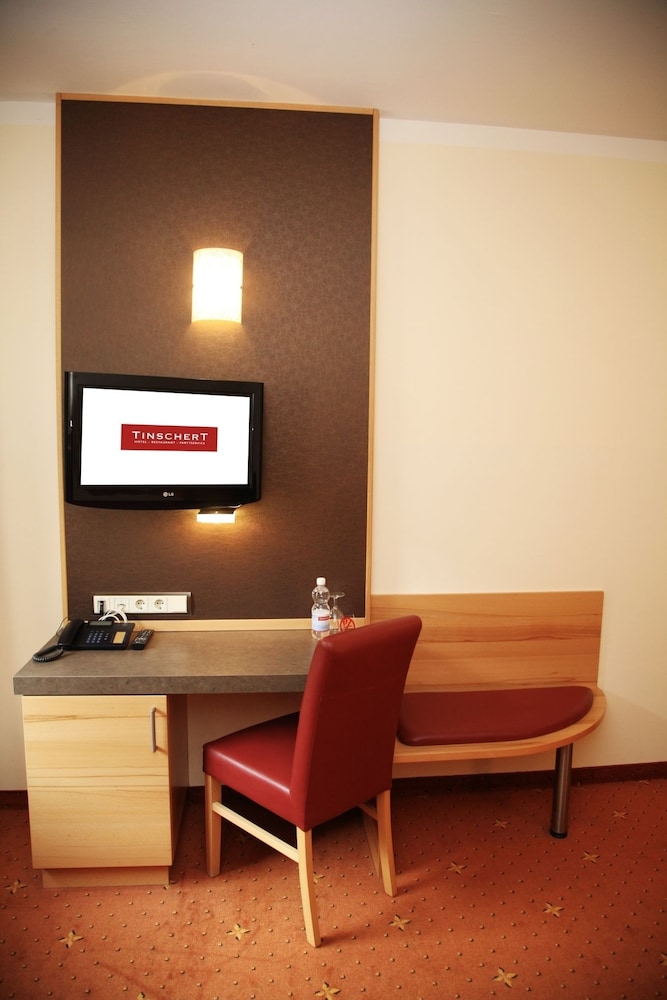 Double or Twin Room (Haupthaus) photo 3
