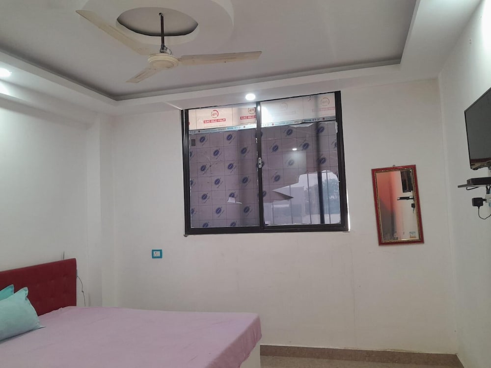 Deluxe Double Room photo 2