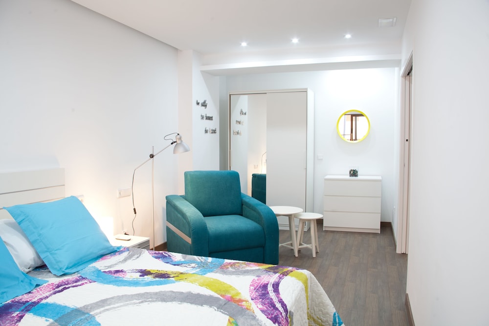 City Apartment, 1 Bedroom, Accessible, City View photo 3