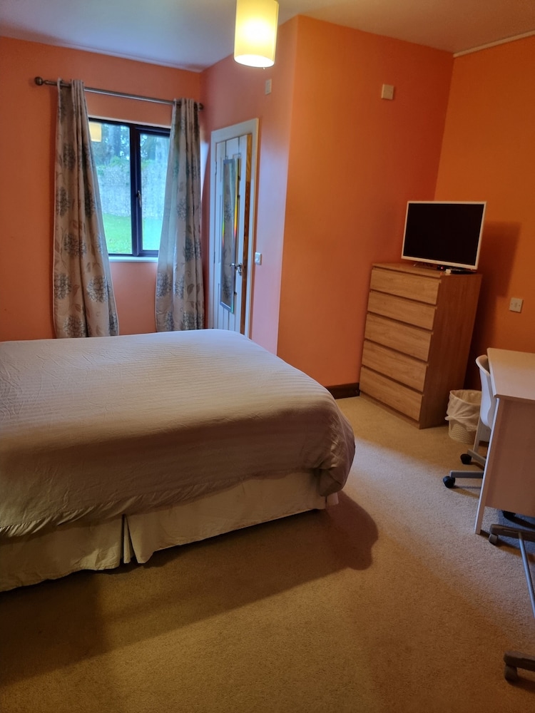 Economy Double Room photo 2