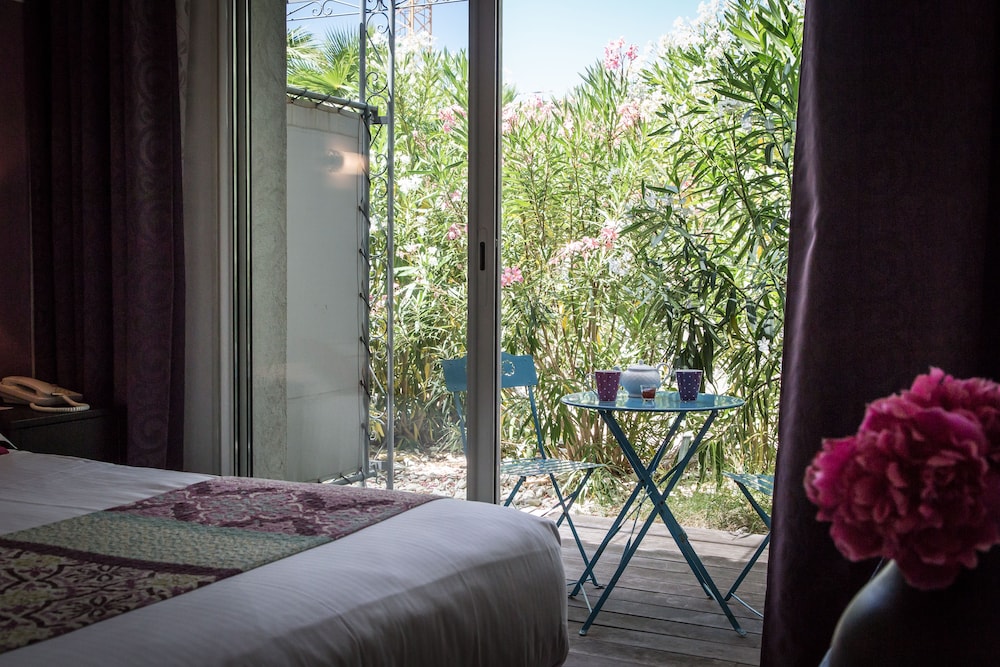 Classic Quadruple Room, Terrace - Photo 5