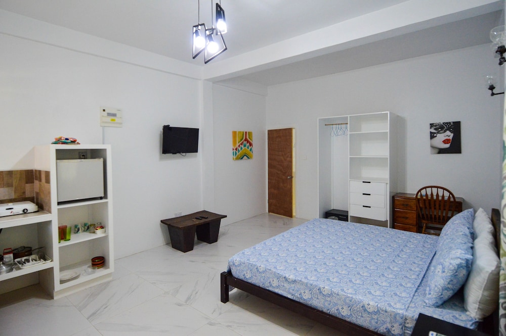 Superior Studio Suite photo 3