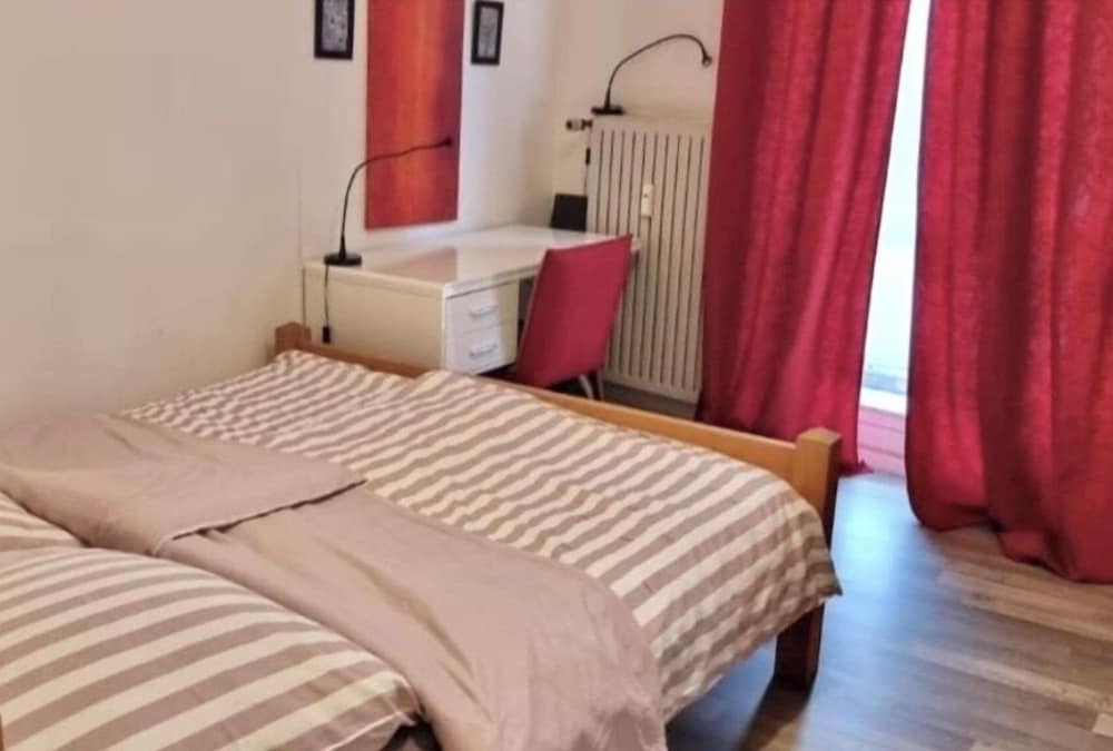 Comfort Apartment, 3 Bedrooms photo 3