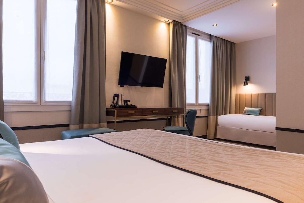 Comfort Room, Multiple Beds, Non Smoking - Photo 3