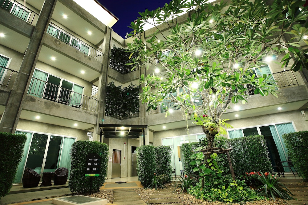 Garden View Room - Photo 23
