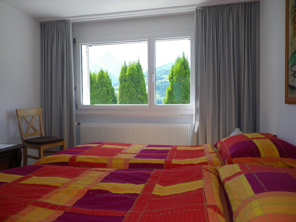 Apartment photo 2