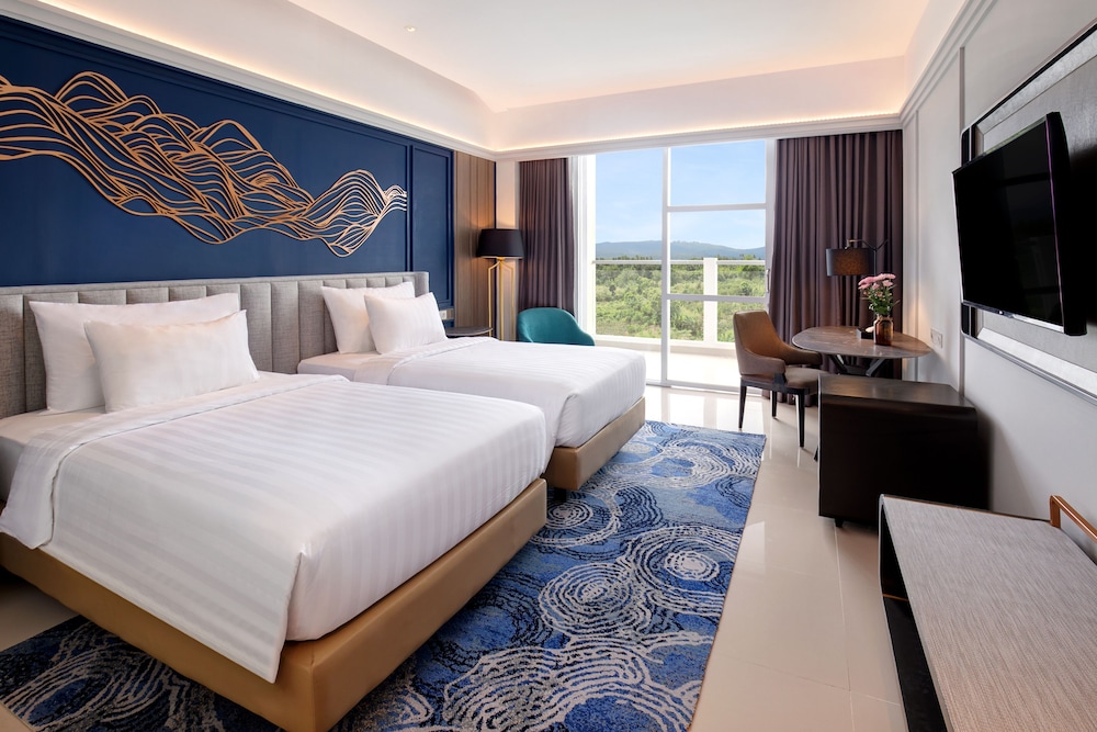 Premier Twin Room - Photo 1